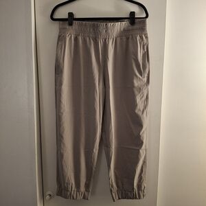 Kyodan Women's Light Gray Jogger Pants